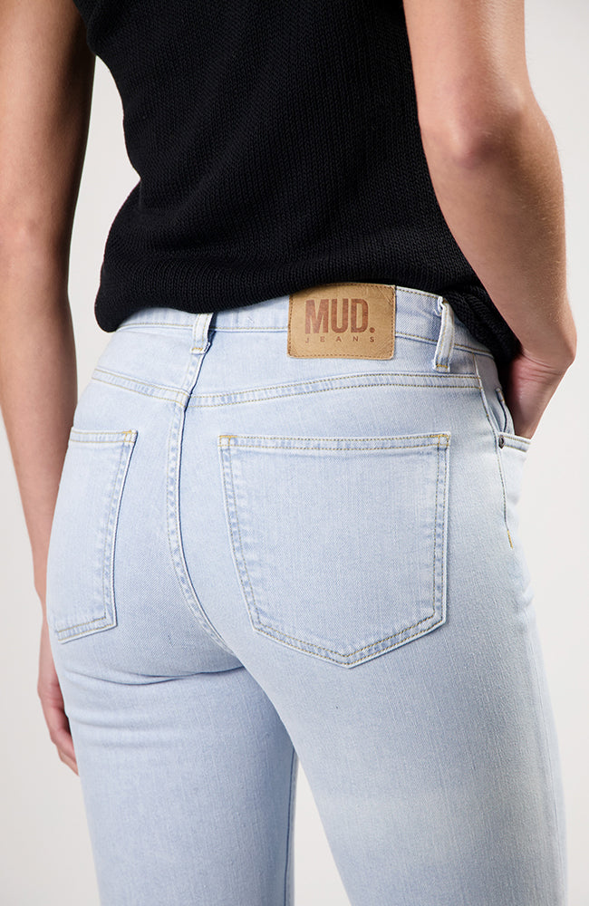 MUD jeans Isy Flared Light Stone from organic cotton | Sophie Stone, among others