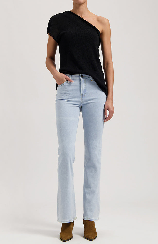 MUD jeans Isy Flared Light Stone made from, among other things, organic cotton for women | Sophie Stone