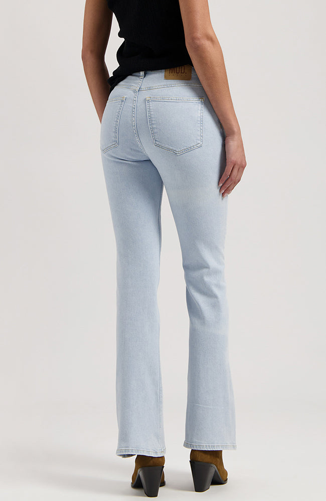 MUD jeans Isy Flared made from, among other things, organic cotton for women | Sophie Stone
