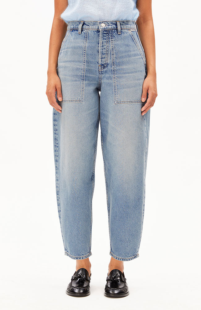 ARMEDANGELS Baarly Carpenter Barrel Jeans Andromedar Baumwolle Damen | Sophie Stone