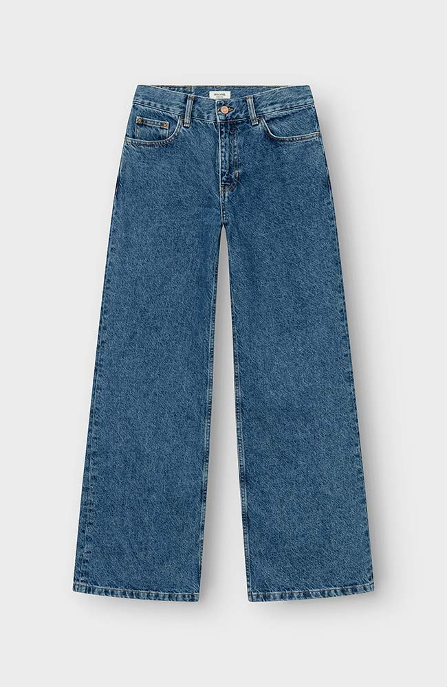 Dedicated Berlin flare jeans mid blue in recycled cotton | Sophie Stone