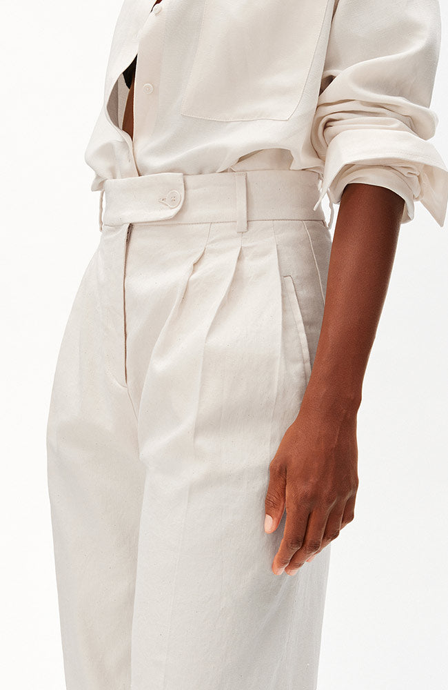 ARMEDANGELS Kaayua undyed pants made from ECOVERO and linen for women | Sophie Stone