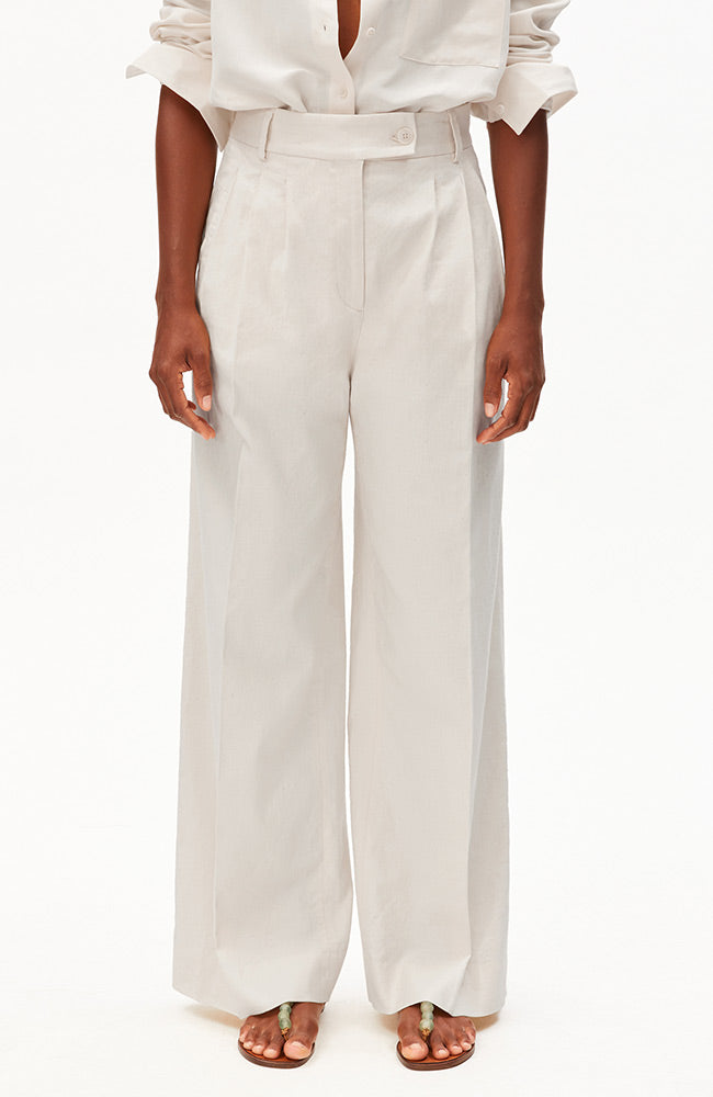 ARMEDANGELS Kaayua undyed pants made from ECOVERO and linen for women | Sophie Stone