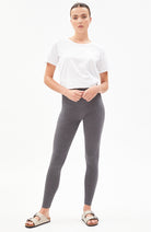 ARMEDANGELS Faribaa Yoga trousers grey | Sophie Stone