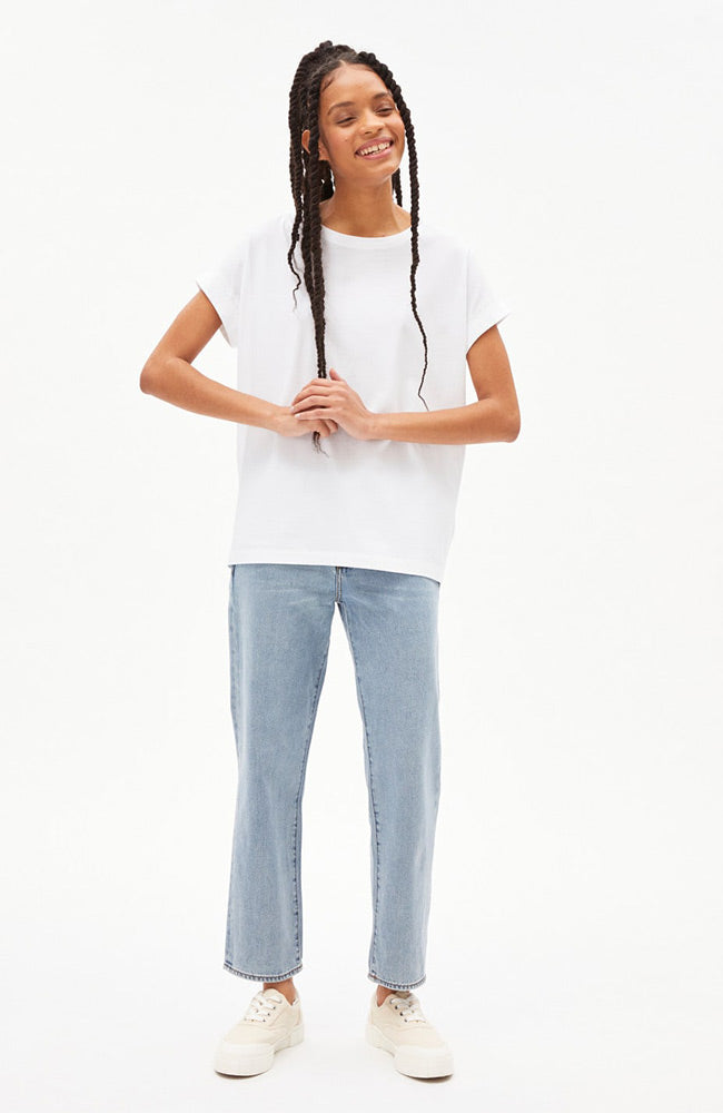 ARMEDANGELS Idaara T-Shirt weiß aus Bio-Baumwolle | Sophie Stone