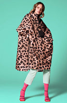 Rainkiss Pink Panther Poncho aus recycelten PET-Flaschen | Sophie Stone