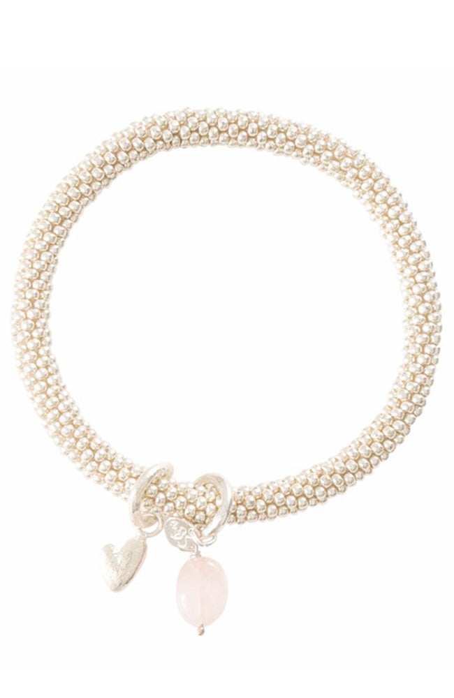 Jacky Rose Quartz Heart Silver Bracelet van A beautiful story | Sophie Stone