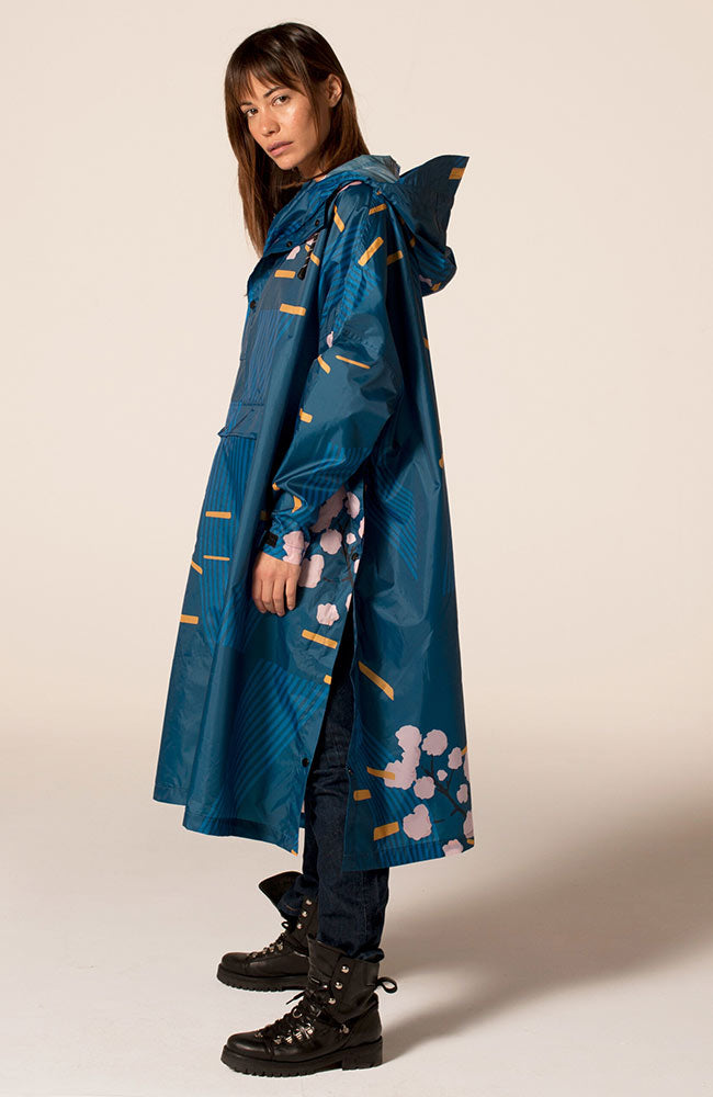 Rainkiss Japanese Blossom rain poncho rPET | Sophie Ston...