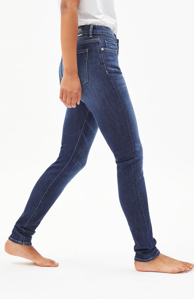 ARMEDANGELS Tillaa jeans dark ink | Sophie Stone