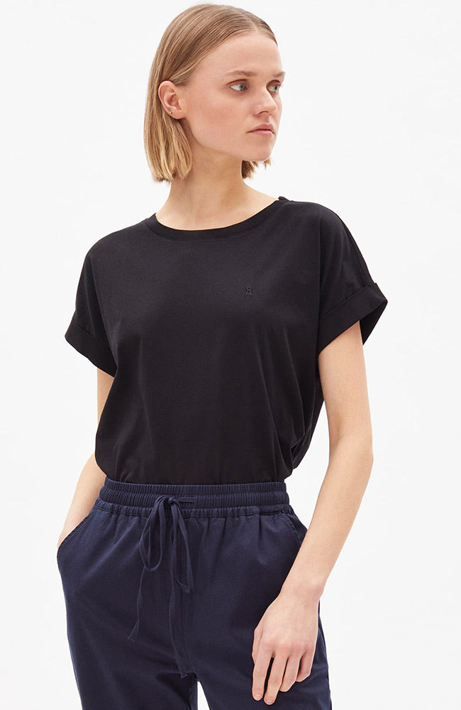 ARMEDANGELS Idaa logo black | Sophie Stone