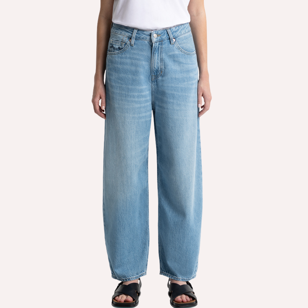 Sustainable barrel jeans | Organic cotton | Sophie Stone