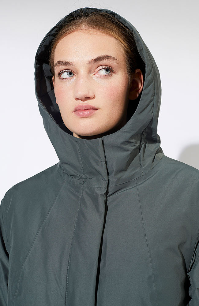 Strapazierfähige Wintermäntel für Frauen und Männer