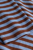 Dedicated Humledal stripes top bruin blauw bio katoen voor vrouw | Sophie Stone