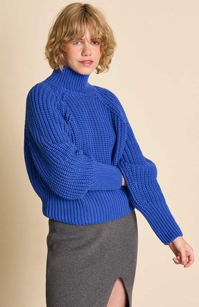 Jan 'n June Ola chunky knit trui dark azure van biologisch katoen | Sophie Stone