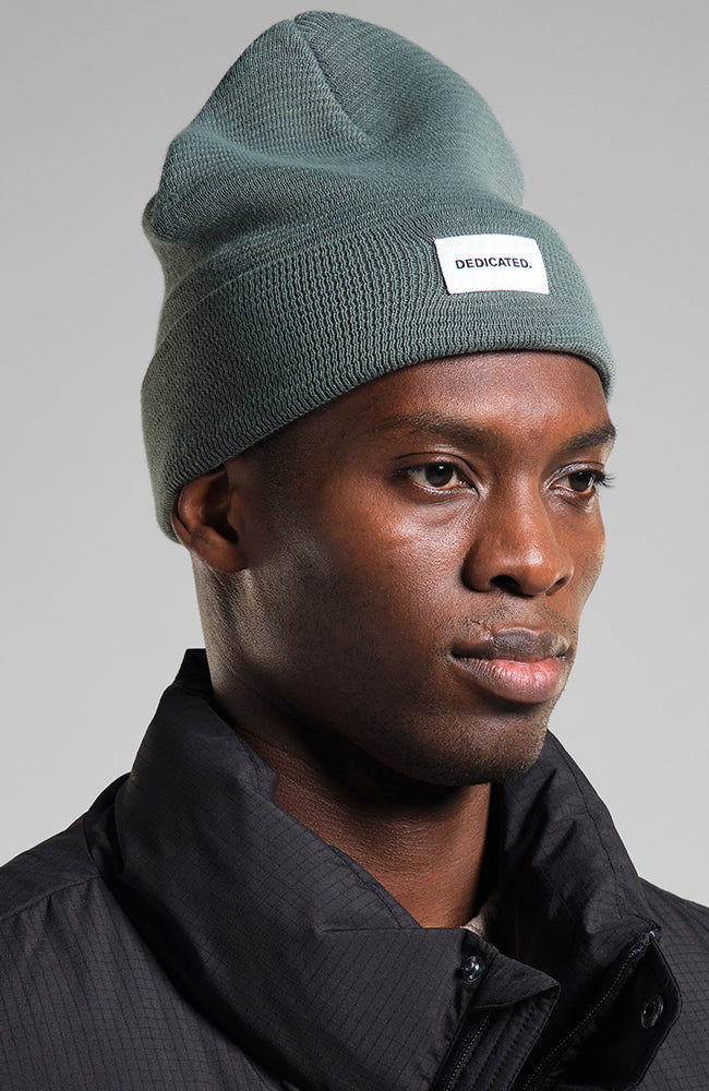 Dedicated Kiruna beanie muts forest green gerecycled polyester | Sophie Stone