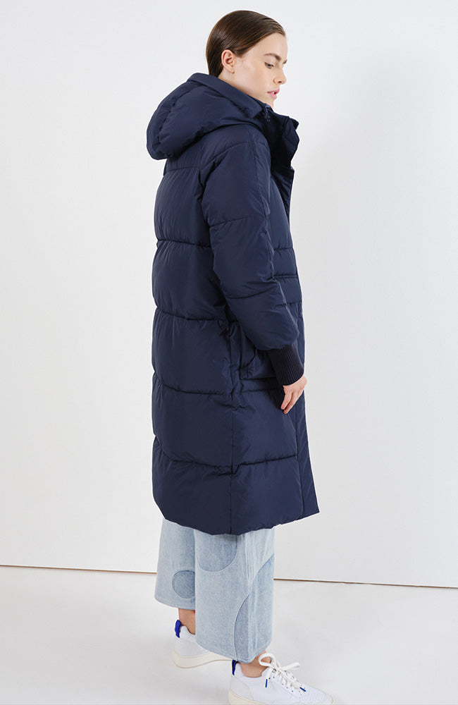 Embassy of Brick and Logs Ry Pufferparka blau strapazierfähiges recyceltes Polyester Damen | Sophie Stone 