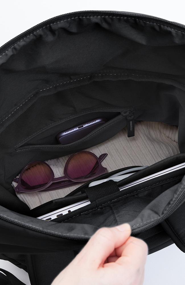 GOT BAG Rolltop easy backpack zwart van oceaan plastic uniseks | Sophie Stone