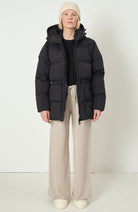 Embassy of Brick and Logs Vervier puffer jacket black recycled material | Sophie Stone 