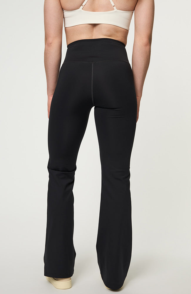 Girlfriend collective compressive flared high-rise leggings black | Sophie Stone