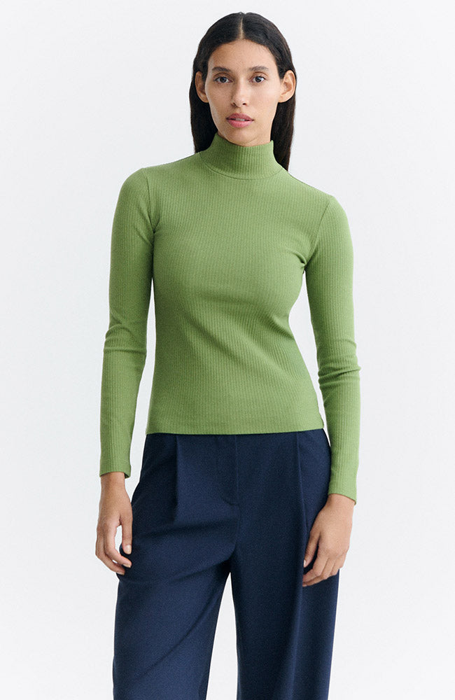 Thinking MU Aine rib top groen 100% GOTS bio katoen voor dames | Sophie Stone