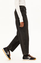 ARMEDANGELS Baarly high worker jeans bruin 100% GOTS bio katoen dames | Sophie Stone
