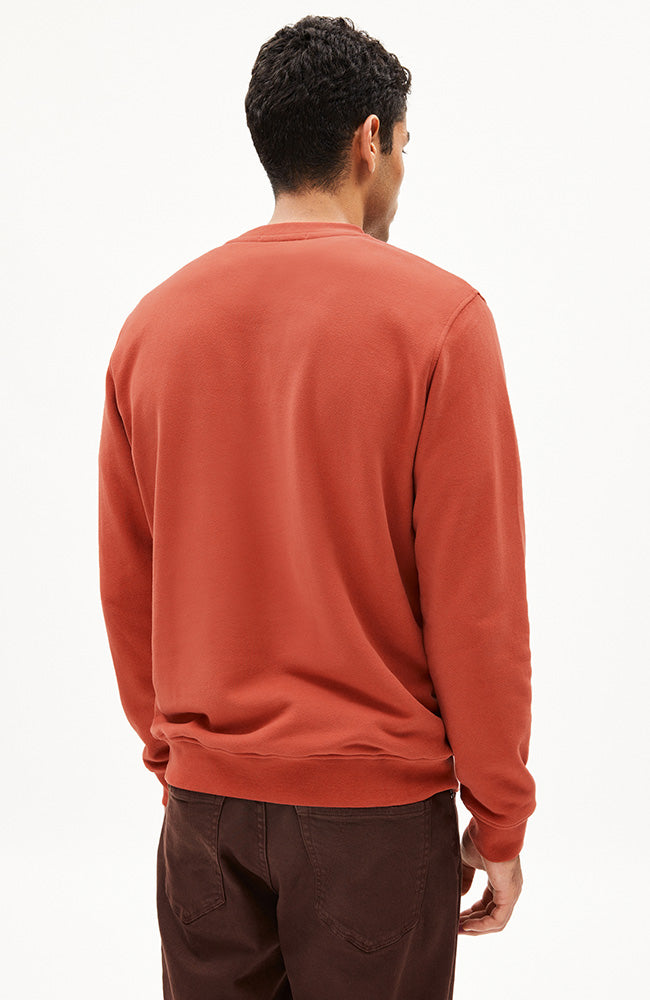 ARMEDANGELS Baaro dark amber sweater from organic cotton men | Sophie Stone