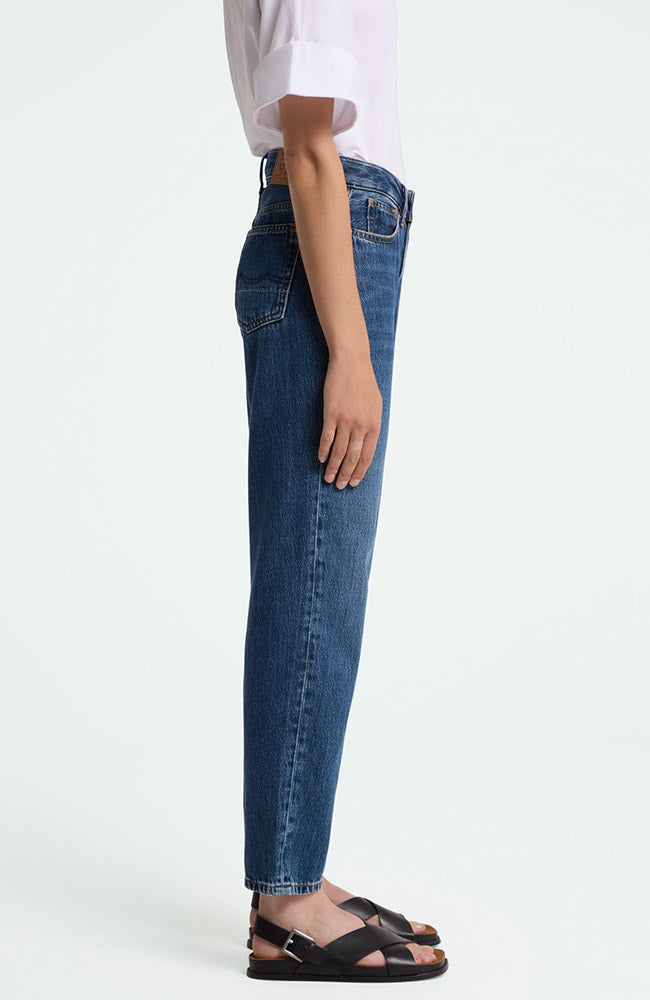 Kings of Indigo Caroline jeans Lewisborow mid used regeneratief katoen dames | Sophie Stone