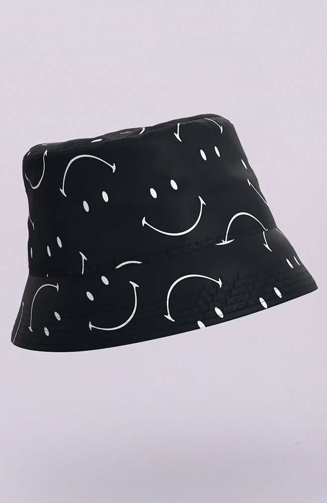 Rainkiss Bucket Hat Classic Smiles van gerecycled PET zwart | Sophie Stone