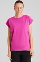 Dedicated Visby Basic-T-Shirt aus rosa Bio-Baumwolle für Damen | Sophie Stone