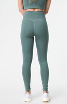 Girlfriend collective compressive high-rise legging hunter RPET dames | Sophie Stone