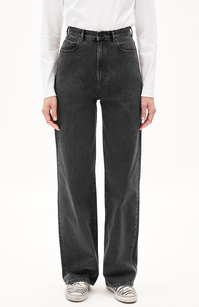 ARMEDANGELS Enijaa jeans ebony black gerecycled katoen | Sophie Stone