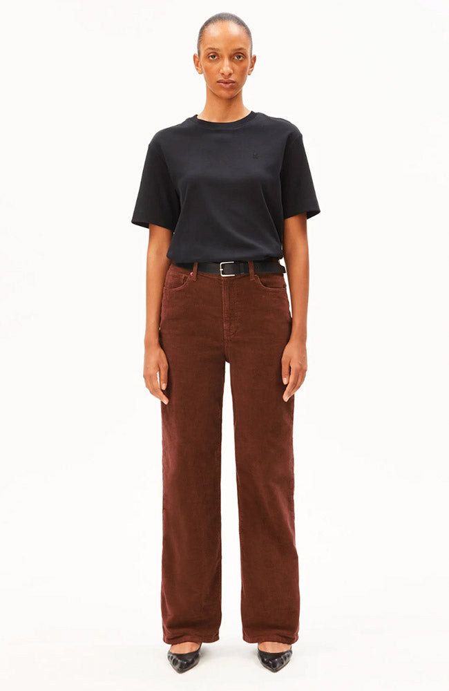 ARMEDANGELS Enijaa cord broek rustwood GOTS bio katoen dames | Sophie Stone