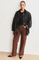 ARMEDANGELS Enijaa corduroy broek rustwood GOTS bio katoen vrouw | Sophie Stone
