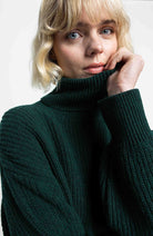 Kings of Indigo Enyu trui dark green voor vrouw | Sophie Stone