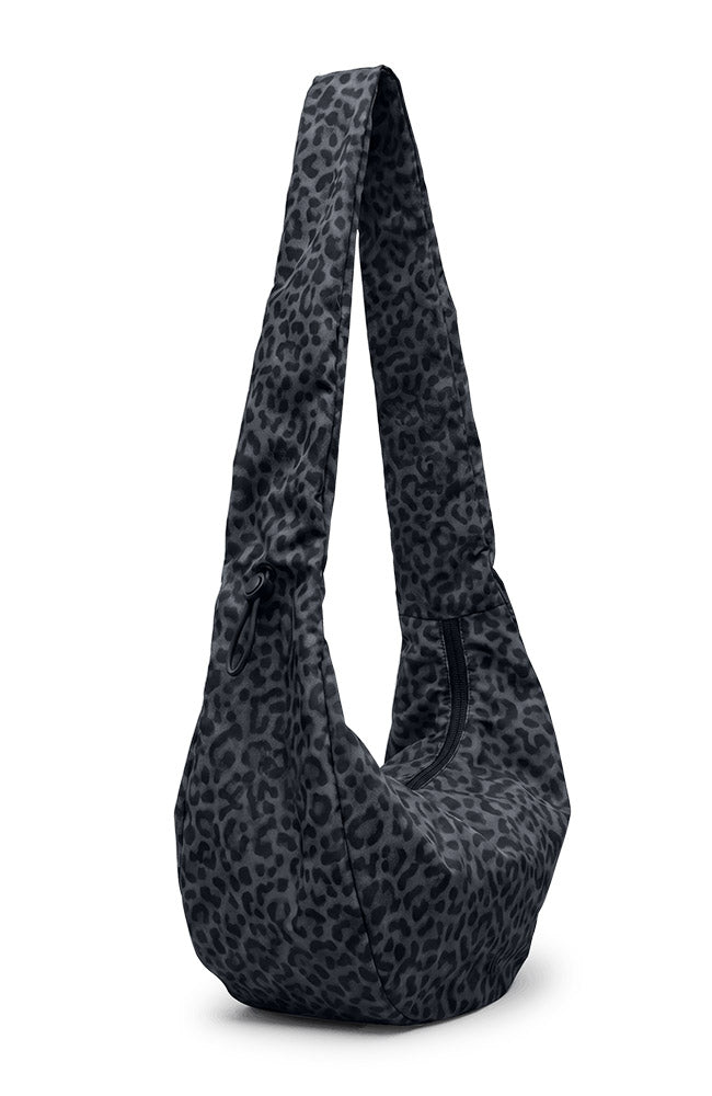 GOT BAG Moon bag ruffle cat shark black gerecycled materiaal vrouwen | Sophie Stone