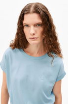 ARMEDANGELS Idaara T-shirt blue made from organic cotton for women | Sophie Stone