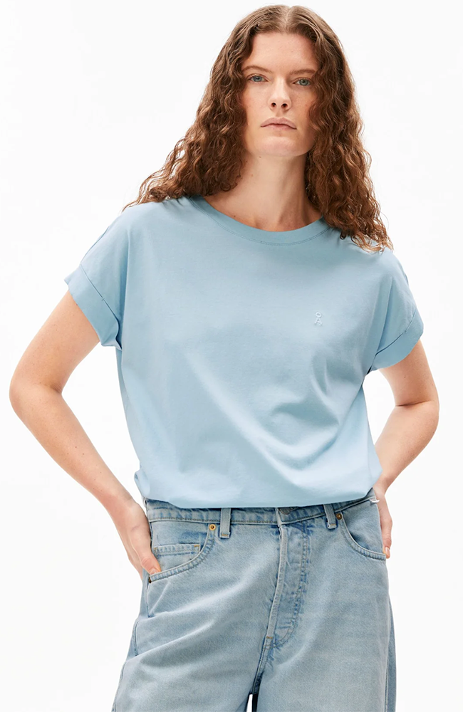 ARMEDANGELS Idaara t-shirt blue glow made from organic cotton for women | Sophie Stone
