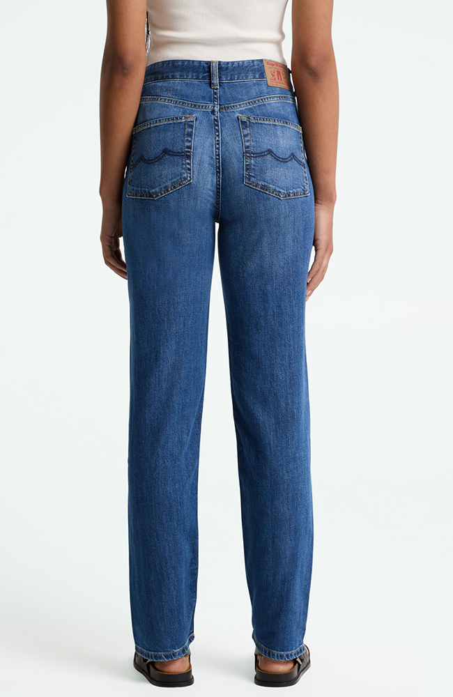 Kings of Indigo Inoe Jeans Cotton Flex Mid Worn Blau Bio-Baumwolle Damen | Sophie Stone