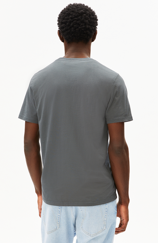 ARMEDANGELS Jaames space steel t-shirt mannen katoen | Sophie Stone