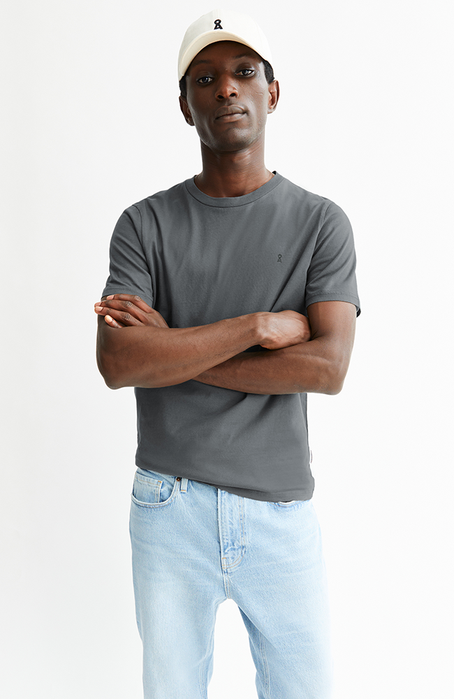 ARMEDANGELS Jaames space steel t-shirt van biologisch katoen heren | Sophie Stone