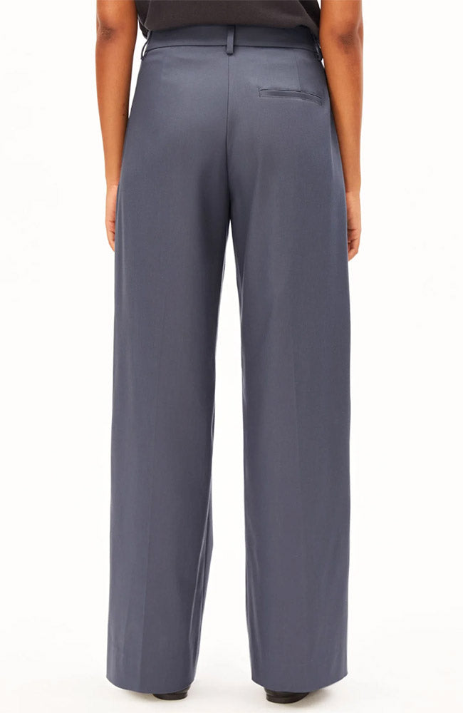 ARMEDANGELS Leandraa broek blauw moonshadow van 98% Lyocell TENCEL voor dames | Sophie Stone