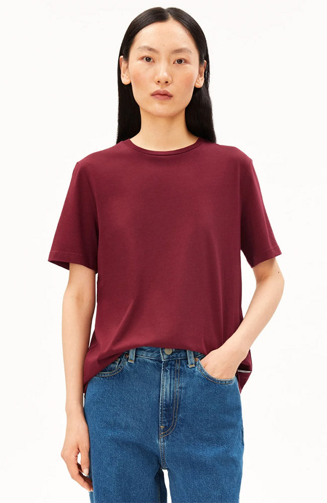 ARMEDANGELS Luaala t-shirt rood van bio katoen dames | Sophie Stone