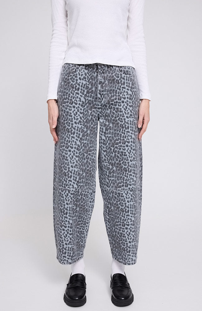 MAZINE Printed barrel jeans grijs van 100% GOTS biologisch katoen dames | Sophie Stone
