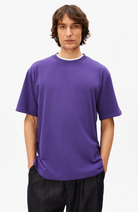 ARMEDANGELS Maarkos purple t-shirt organic cotton men's | Sophie Stone