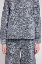 MAZINE Printed denim jacket grijs van 100% GOTS biologisch katoen vrouwen | Sophie Stone