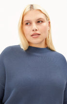 ARMEDANGELS Merinaa trui blauw dusty moon bio katoen dames | Sophie Stone