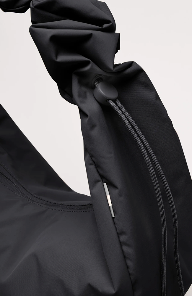 GOT BAG Moon bag ruffels zwart gerecycled materiaal uniseks | Sophie Stone