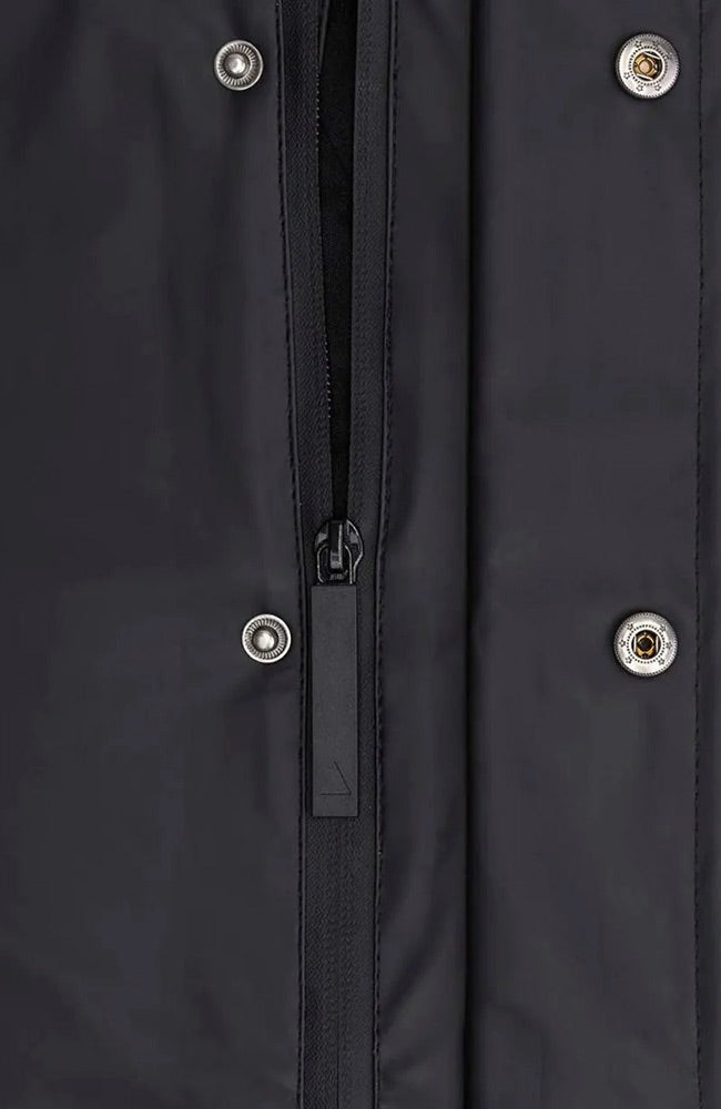 MAIUM vrouw regenjas Original zwart van gerecycled polyester | Sophie Stone 