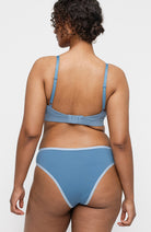 Organic Basics Core Triangle Bralette blauw 90% bio katoen vrouw | Sophie Stone