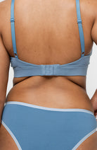 Organic Basics Core Triangle Bralette steel blue 90% bio katoen dames | Sophie Stone